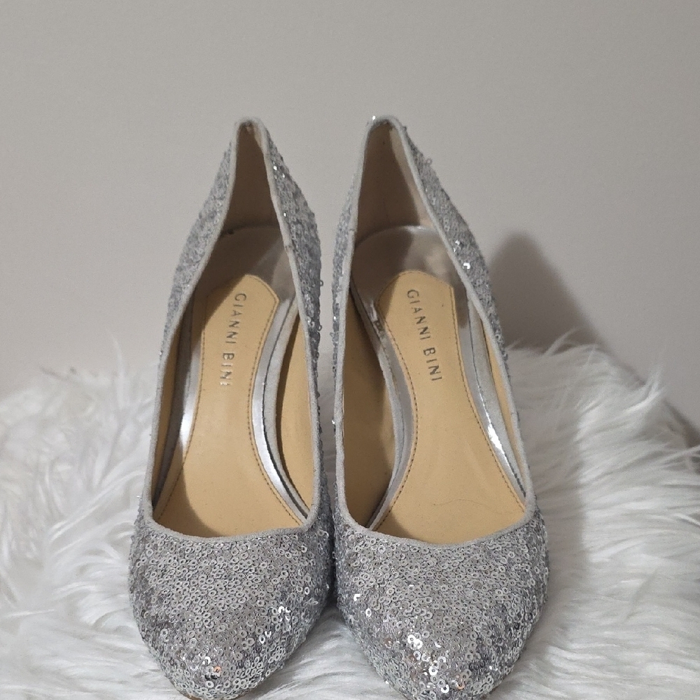 Gianni Bini Silver Sequin Pointed Toe Pumps | Padded Forefoot | 4.5" Heel - Picture 3 of 15